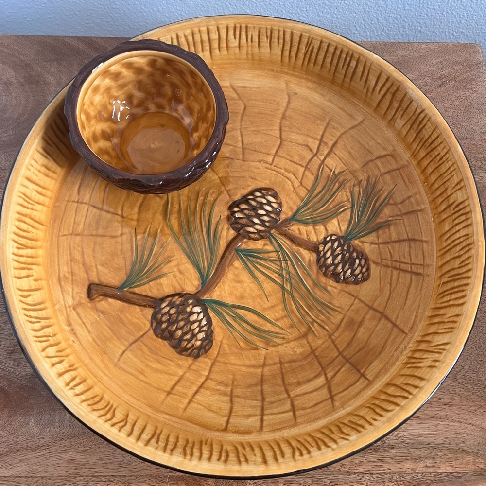 Stoneware Chip and Dip Set Home and Garden Party NORTHWOODS Evergreen Pine Cone